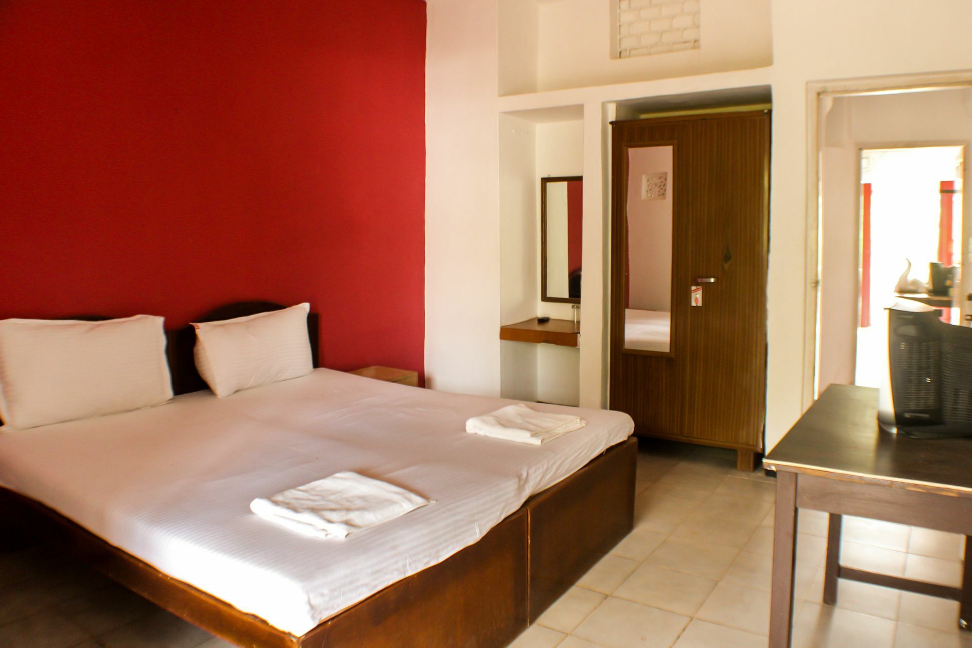 Ave Maria Guest House Candolim Exterior foto